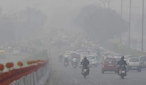 Delhi Air Pollution: दिल्ली की वायु गुणवत्ता ‘खराब’ श्रेणी में, सुधार के आसार नहीं